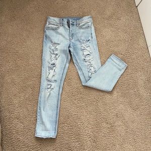 American Eagle distressed jeans